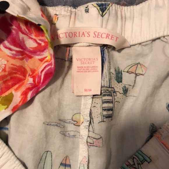 (2) Pairs of Victorias Secret Sleep Shorts - Picture 4 of 4